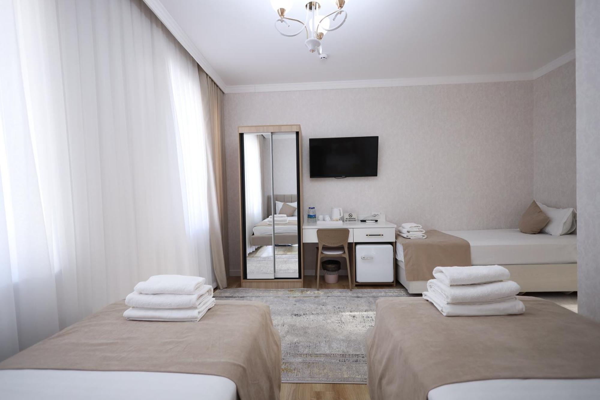 Ideal Hotel Νούκους Εξωτερικό φωτογραφία
